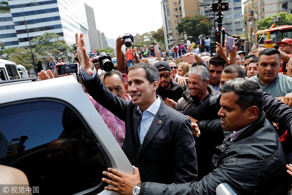 玄幻修真手游《天域蒼穹》今日正式首發(fā)