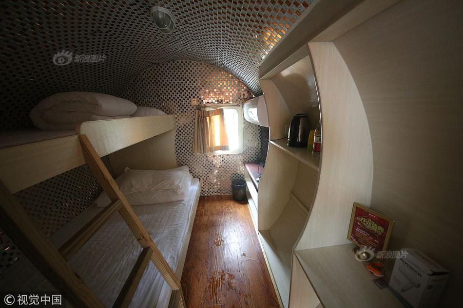 《蜀山世界》探寶玩法上線(xiàn) 遍地紅裝撿不停