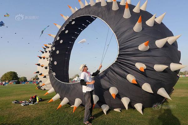 《街球聯(lián)盟》新版本玩法解讀 A級(jí)球員免費(fèi)拿