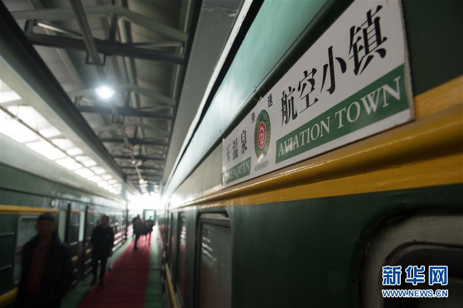 勇闖戰(zhàn)神殿 《魔法王座》召喚玩法揭秘