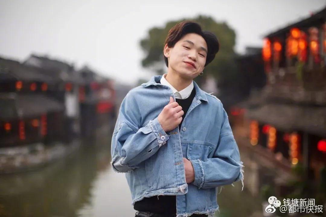 《蜀山世界》探寶玩法上線(xiàn) 遍地紅裝撿不停