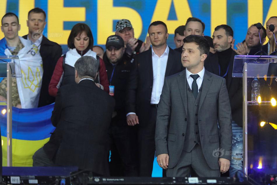 狂歡折不停 《英雄戰(zhàn)魂》寶石享低價(jià)[圖]