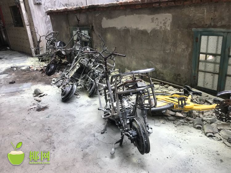 摔角之王 《SD敢達(dá)戰(zhàn)爭(zhēng)要塞》雷霆敢達(dá)出擊