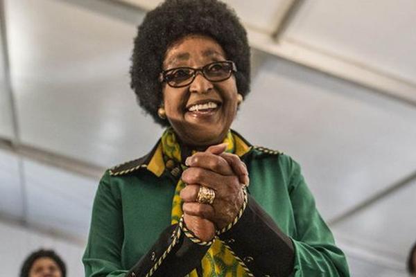 應(yīng)有盡有 《血戰(zhàn)長(zhǎng)空》軍火黑市大揭密