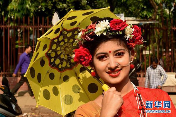 RTS手游《瘋狂原始人》今日正式開(kāi)啟公測(cè)